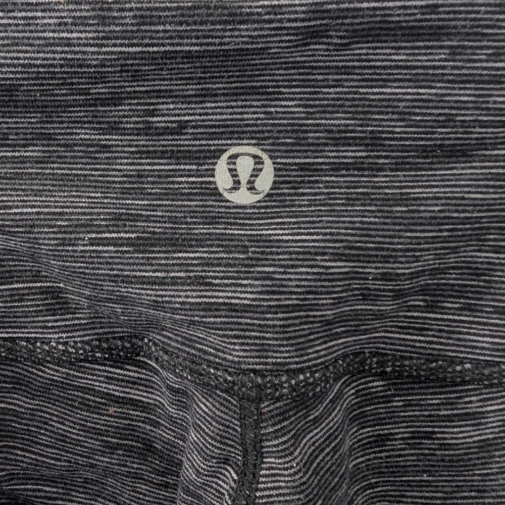 lululemon athletica Gray Leggings - Picture 3 of 4